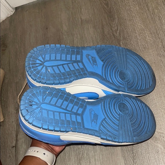 Nike Dunks Wmns 9.5 - Picture 8 of 8